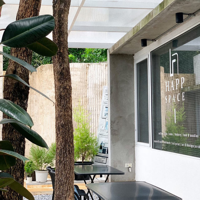 HAPP space&cafe : ยโสธร