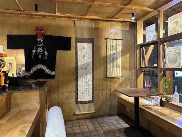 【極みラーメン＆カレー｜チェンマイ“心にしみる、日本のビーフカレーがここに！”】