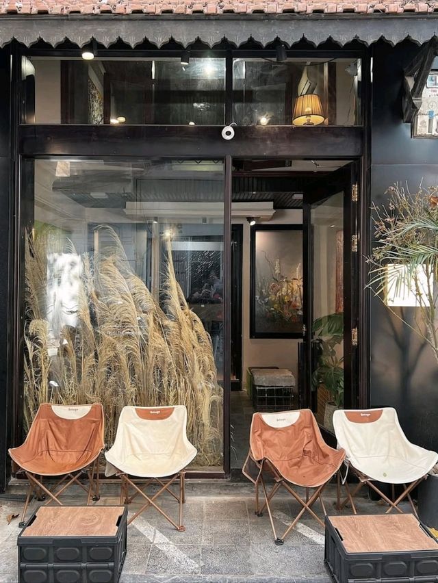 Miên Man is a cozy café