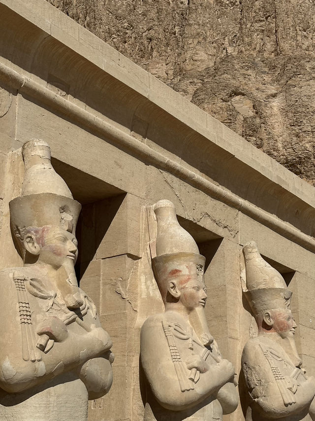 Terraces Of Defiance: A Queen’s Geometry Against the Gods
