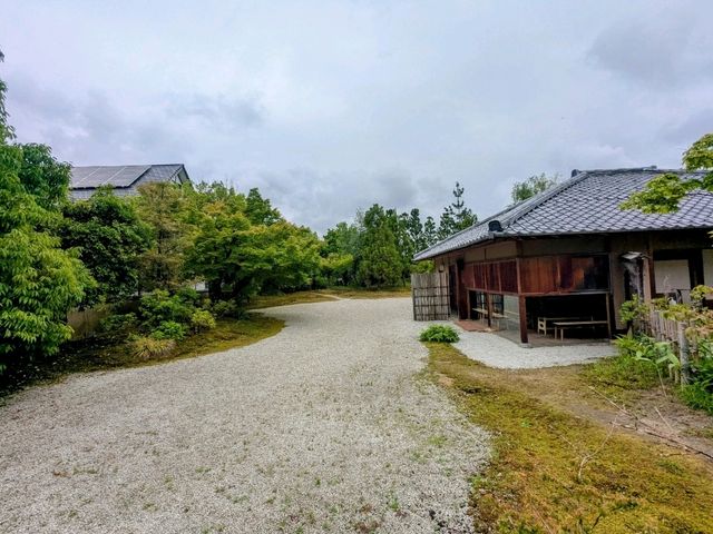 富山 | 五福山水苑，如水墨畫般的池泉回遊式庭園
