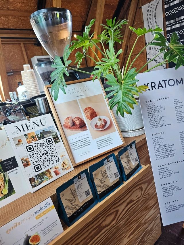 KRATOM INTHA RATCHABURI