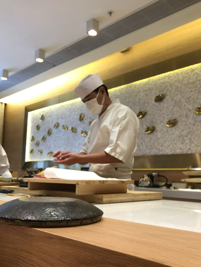 An Exquisite Dining Experience at Sushi Zo in Hong Kong 🇭🇰 