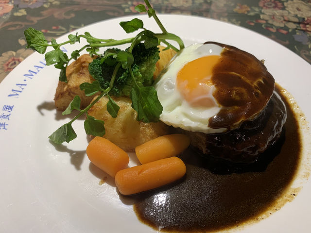 🍽️ Ma Maison at Orchard – Cozy Japanese-Western Comfort Food