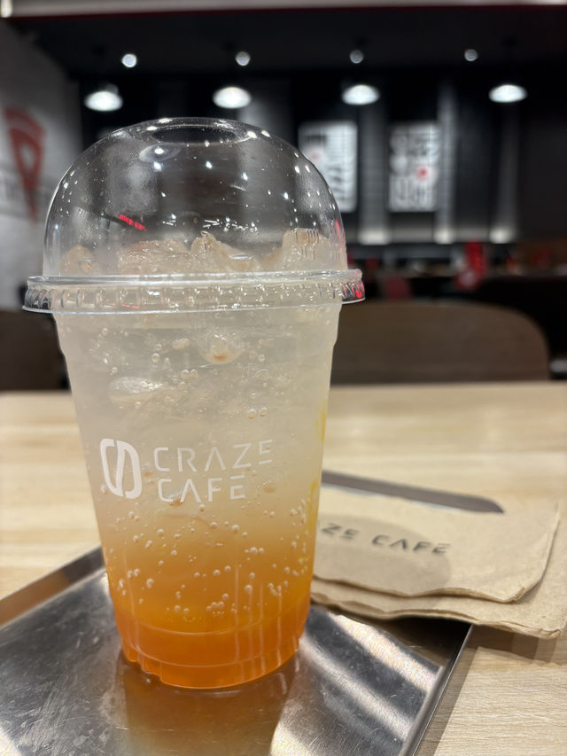 Crazy Cafe in Jungceylon Patong