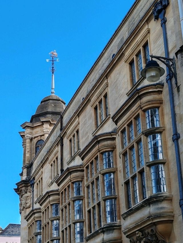 Oxford: A Symphony in Stone