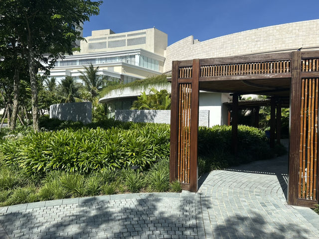 【超詳細入住報告】越南隱世度假天堂！New World Hoiana Beach Resort — 私人沙灘+海景房+無限活動，玩足幾日唔悶！