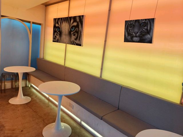 qool cafe