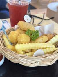 “สายคาเฟ่ห้ามพลาด! มุมชิลล์ใจกลางลำปาง