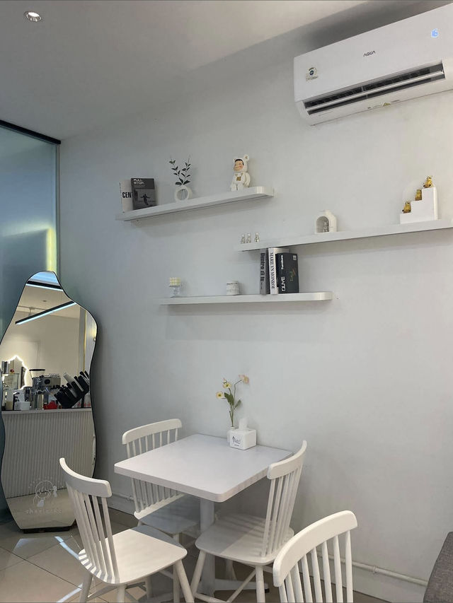 Sharlotte Cafe, Aesthetic Bakes and Cozy Vibes in Batam Sharlotte Cafe, Aesthetic Bakes and Cozy Vibes in Batam