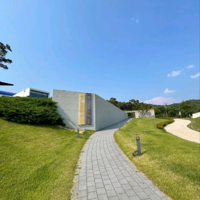 남원시립김병종미술관, 예술가의 감성이 머무는 공간🎨