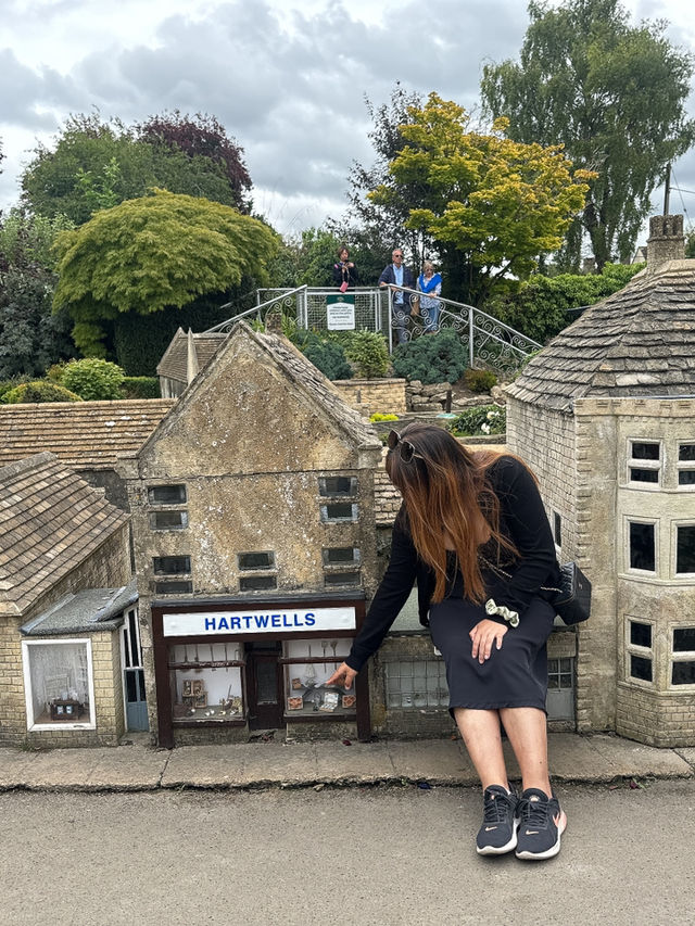 英國最美麗童話村莊嘅小人國