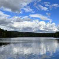 Sarabråten Ruiner – Echoes of a Forest Estate by Nøklevann