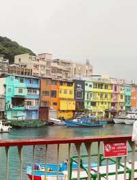 🌈 Keelung's Magical Transformation: Where Fishing Port Becomes a Living Rainbow! 🎨