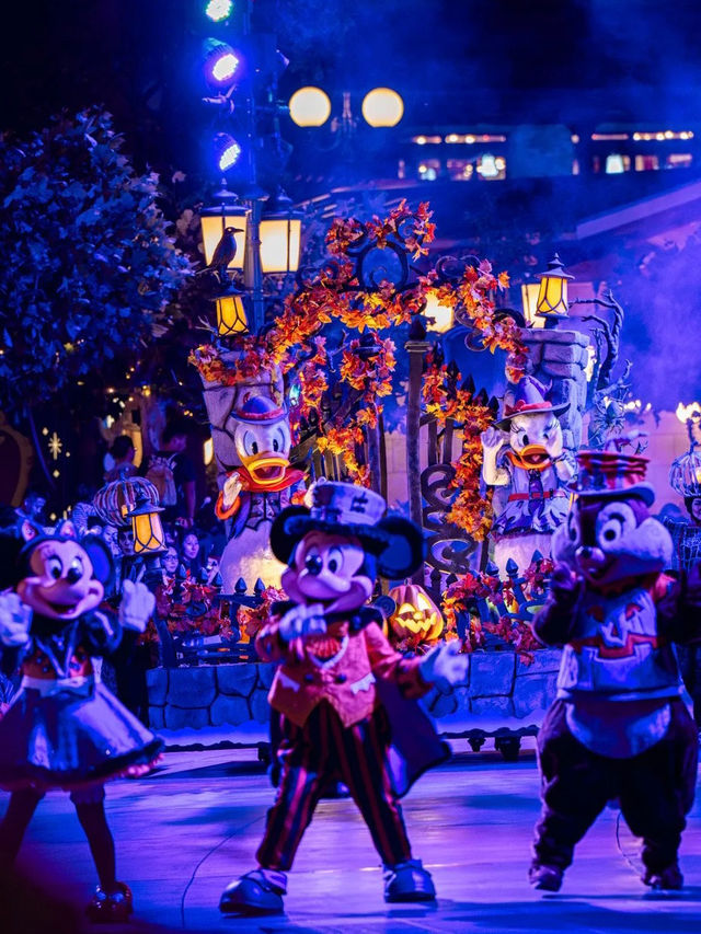 ดิสนีย์ | ชมพลุฮาโลวีน ดิสนีย์ก็กระโดดโลดเต้น! 👻  ดิสนีย์ | ชมพลุฮาโลวีน ดิสนีย์ก็กระโดดโลดเต้น! 👻