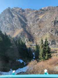 Mountains and Rivers on the Return Journey
