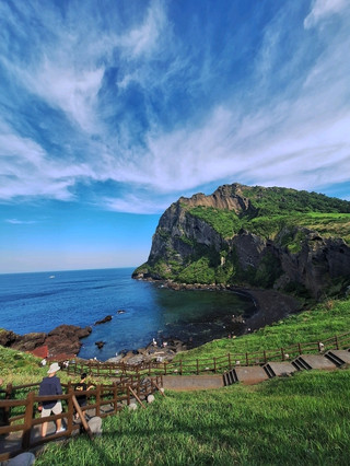 세계유산 정상에 오르다: 제주도 성산일출봉 완벽 가이드