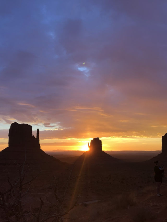 【アメリカ西部🇺🇸】アメリカの大地を駆け抜ける、壮大な自然の旅へ🛻🌅 【アメリカ西部🇺🇸】アメリカの大地を駆け抜ける、壮大な自然の旅へ🛻🌅
