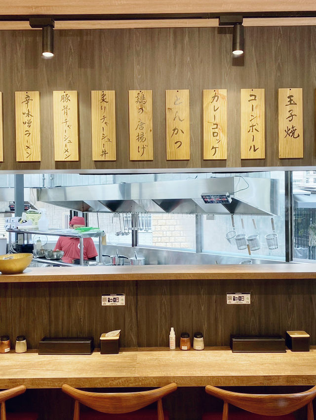 醬油湯頭會回甘的KIYO 拉麵 博多ラーメン