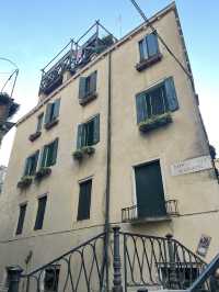 베네치아, 골목을 따라 흐르는 작은 운하와 함께한 하루