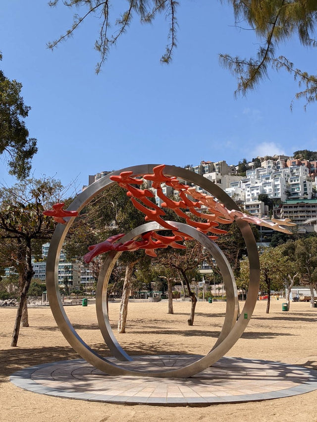 Repulse Bay — пляжный район Гонконга Repulse Bay — пляжный район Гонконга