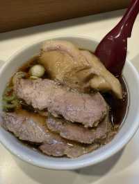 【東京・新橋】大盛りチャーシューの懐かしい味　らぁめん ほりうち