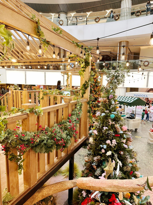 πΈπ A Floral Christmas Escape at 1 Utama ππΈ πΈπ A Floral Christmas Escape at 1 Utama ππΈ