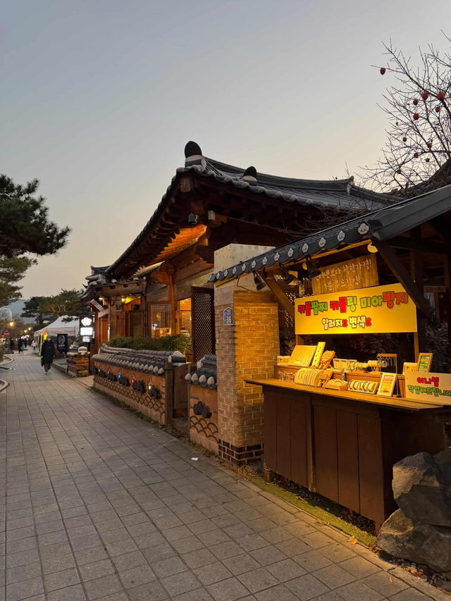 Colorful Mural Vibes🎨 Colorful Mural Vibes🎨