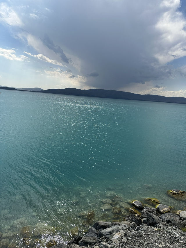 A weekend at Lake Sevan – fresh air, blue water, and calm adventure 🇦🇲🌊