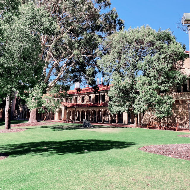 University of Westerm Australia