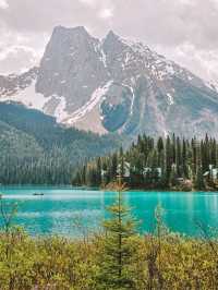 💎 Emerald Lake – Yoho’s Gem! 🌲🏔️