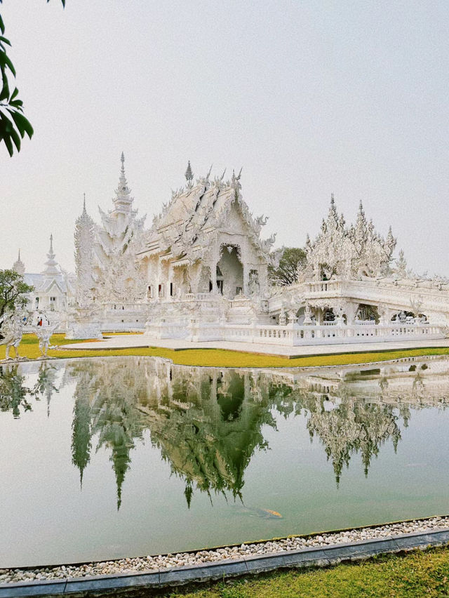 Wat Rong Khuan Thailand White temple 🇹🇭