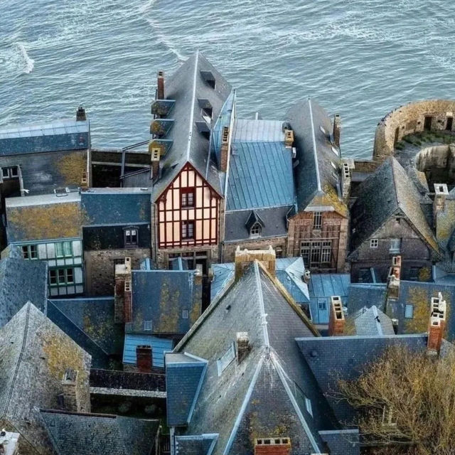 Mont Saint-Michel, France: Discover the Tidal Wonders