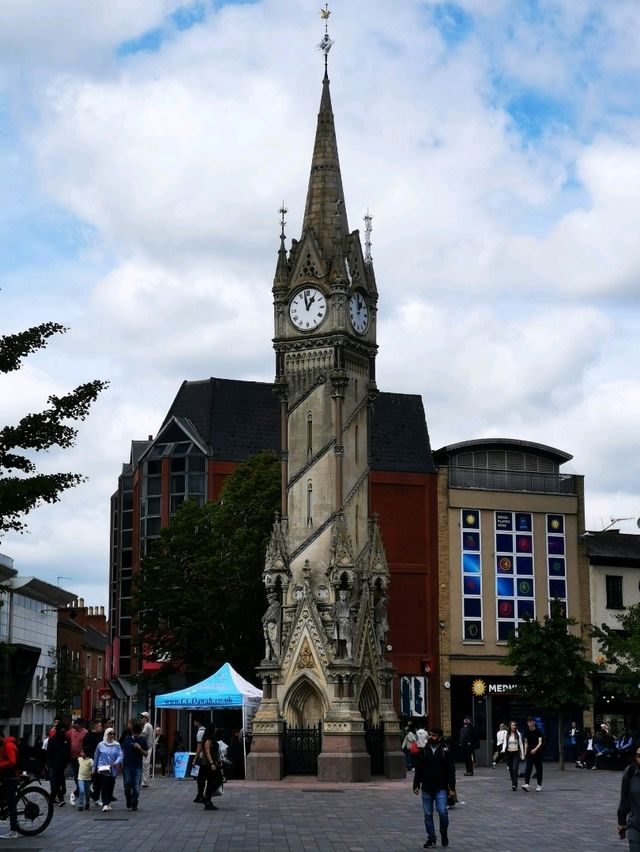 Leicester: Urban Splendor & Historical Riches