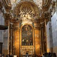 This church with elegant ceiling and designs is free to enter in Rome!