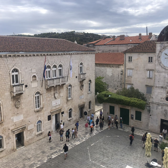 Trotting around Trogir