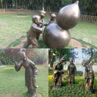 Nanjing, Mochou park with hidden gems 