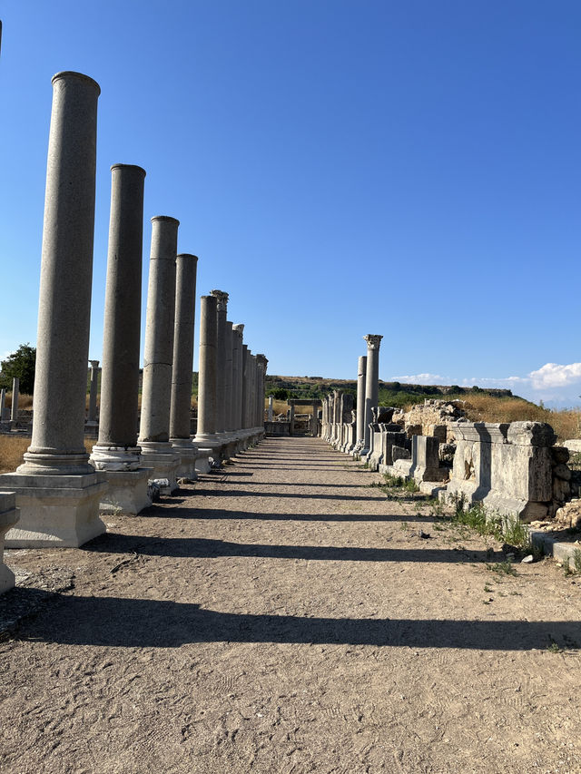 4 Epic Stops Under $100 in Antalya