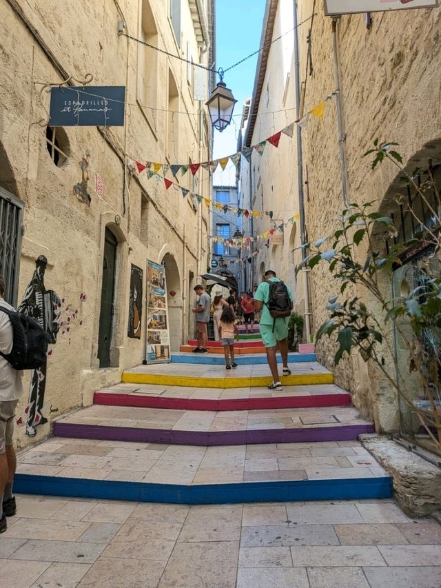 🎶 Evening Charm in Montpellier: Music, History, and Stone-Paved Streets