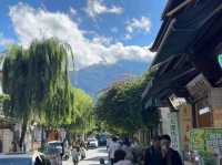 🌄 Dali Old Town & Flavors by Erhai Lake 🍲✨