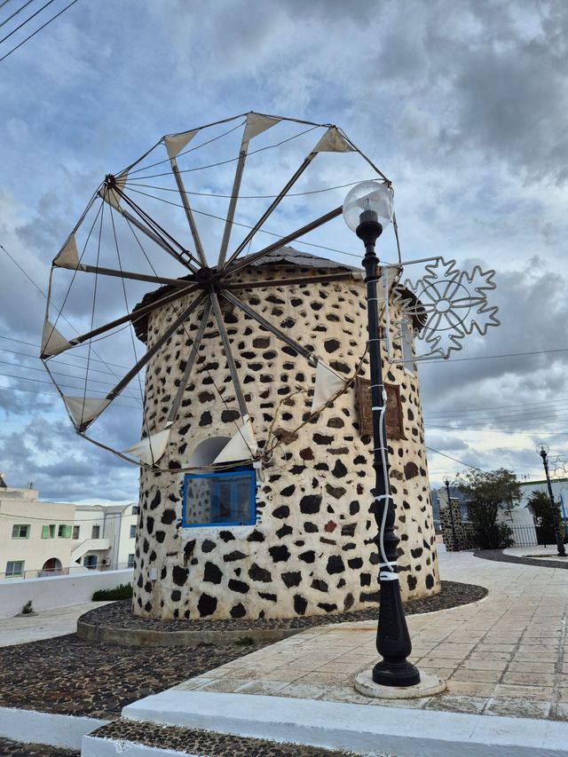 I can't recommend Santorini Island enough—you'll thank me later! I can't recommend Santorini Island enough—you'll thank me later!