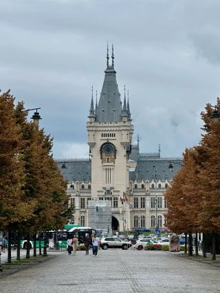The Day I Found the True Academic Heart of Iași 🇷🇴🏛️