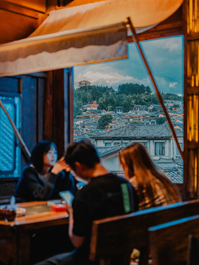 The unmissable Mabang cuisine when visiting Yunnan! It's absolutely delectable!