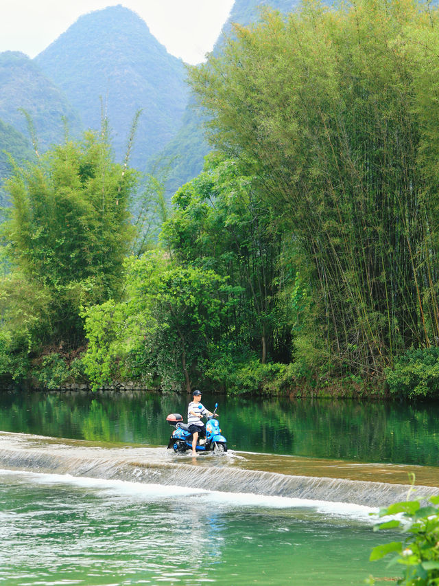 Cycling in Yangshuo🛵, landscapes, paddy fields, small shops, swings🏡, map routes.