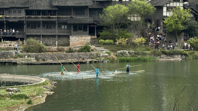 烏江之上的水上芭蕾：遵義烏江寨獨竹漂表演觀後感