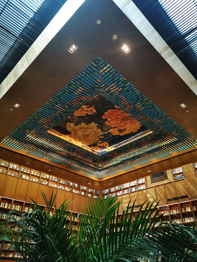 書香氣華，書店明星，閱讀寶地，泰舍書局