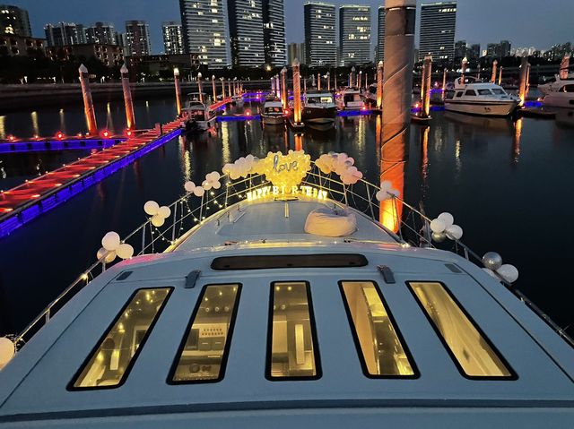遊艇出海！！。