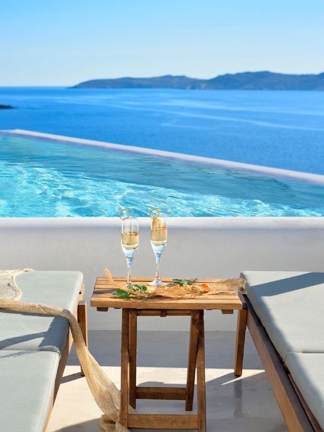 🌟 Mykonos Marvel: Beachside Bliss at Amazon Resort 🌊