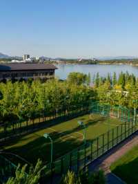 🌟 Beijing's Best: Luxe Lakeside Getaway at Yanqi Hotel 🏰✨