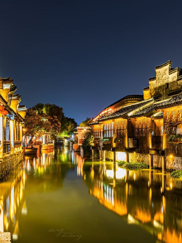 🌟 Huzhou's Hidden Gems: Nightlife & Culture 🏮🌉